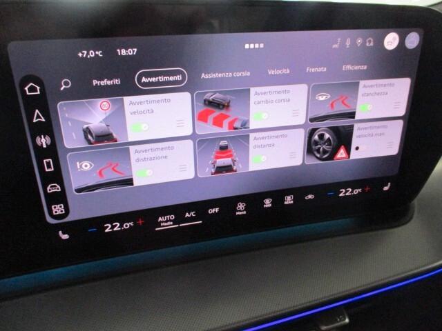 Audi Q3 Blackline 2.0 TDI 150CV S-Tronic