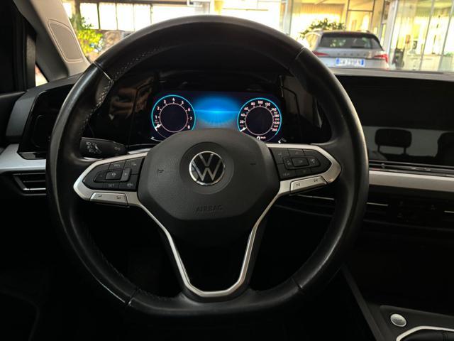 VOLKSWAGEN Golf 1.0 TSI EVO Life