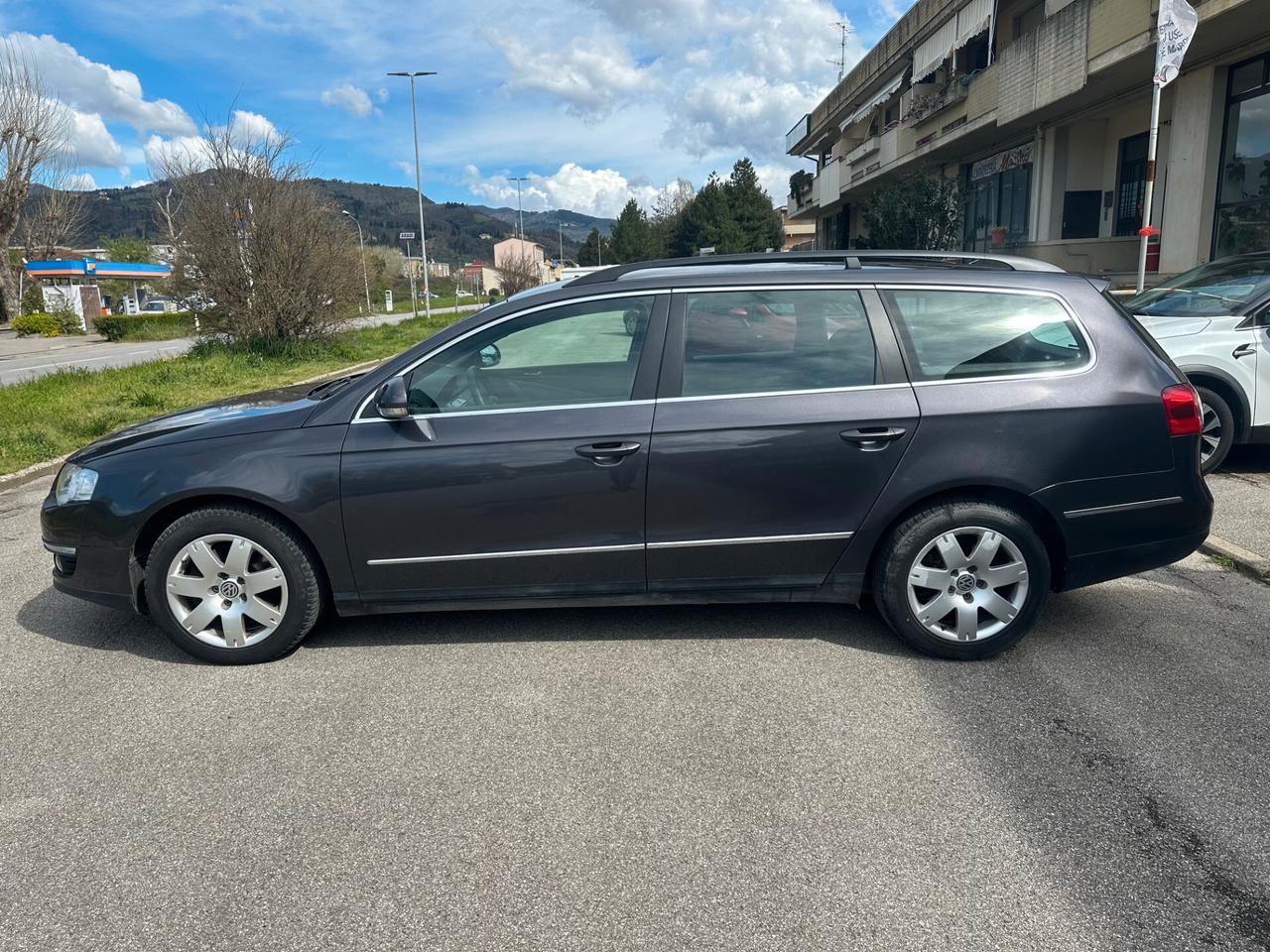 Volkswagen Passat 2.0 TDI DPF Var. Comfortline