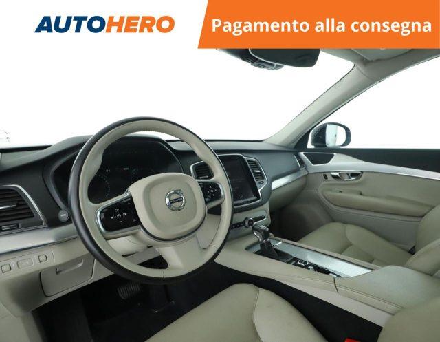 VOLVO XC90 D5 AWD Geartronic 7 posti Momentum