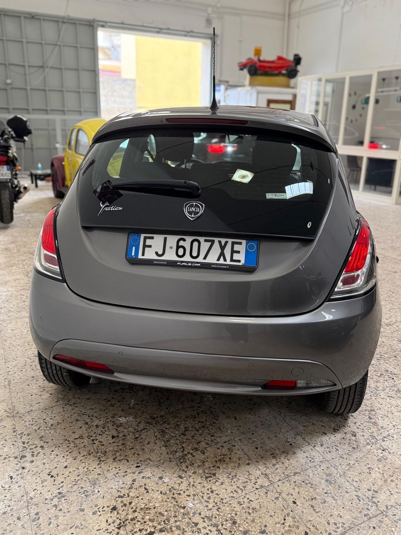 Lancia Ypsilon 1.3 MJT 16V 95 CV 5 porte S&S Platinum