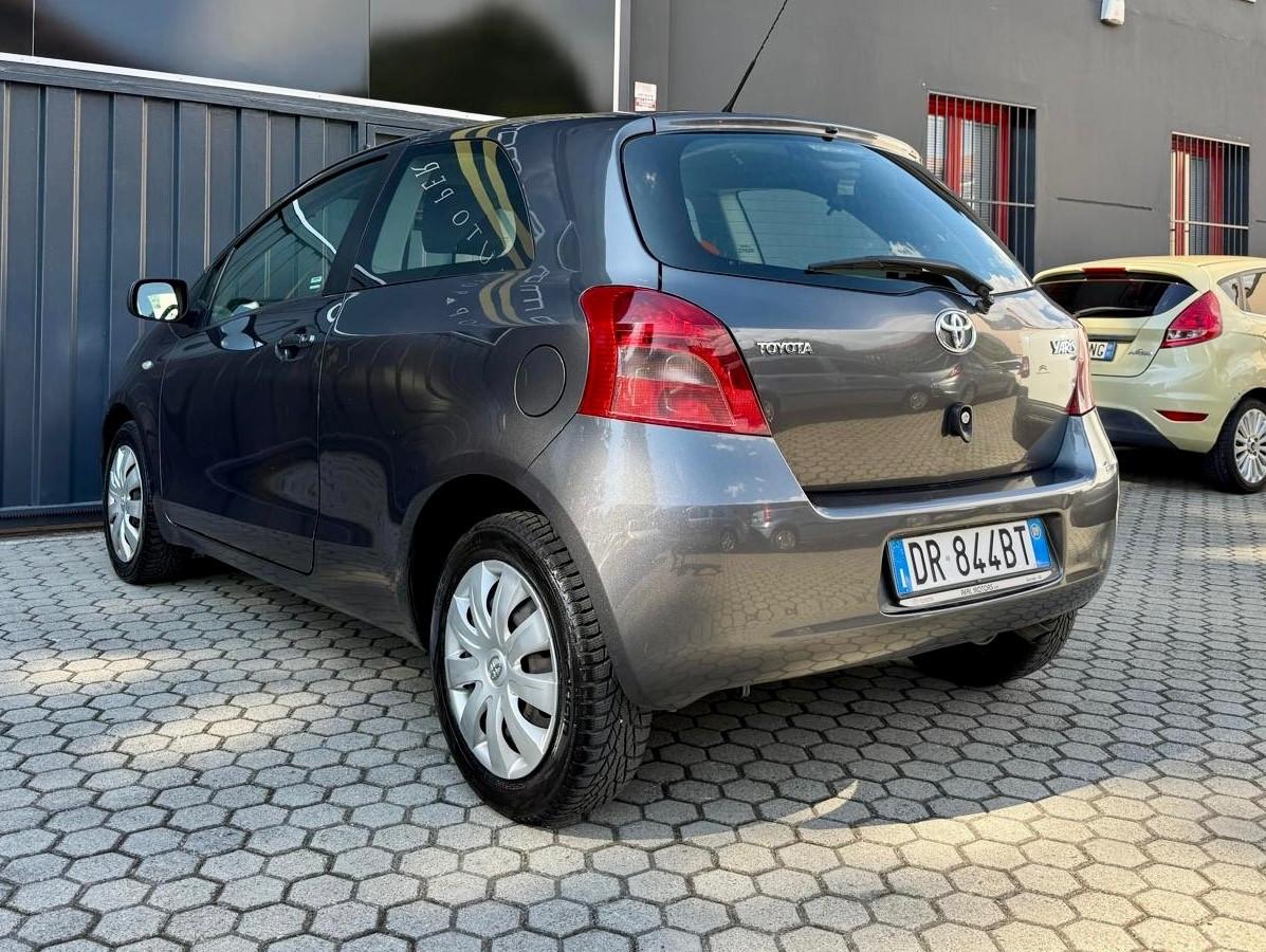 Toyota Yaris 1.3 Benzina 3 porte Navi