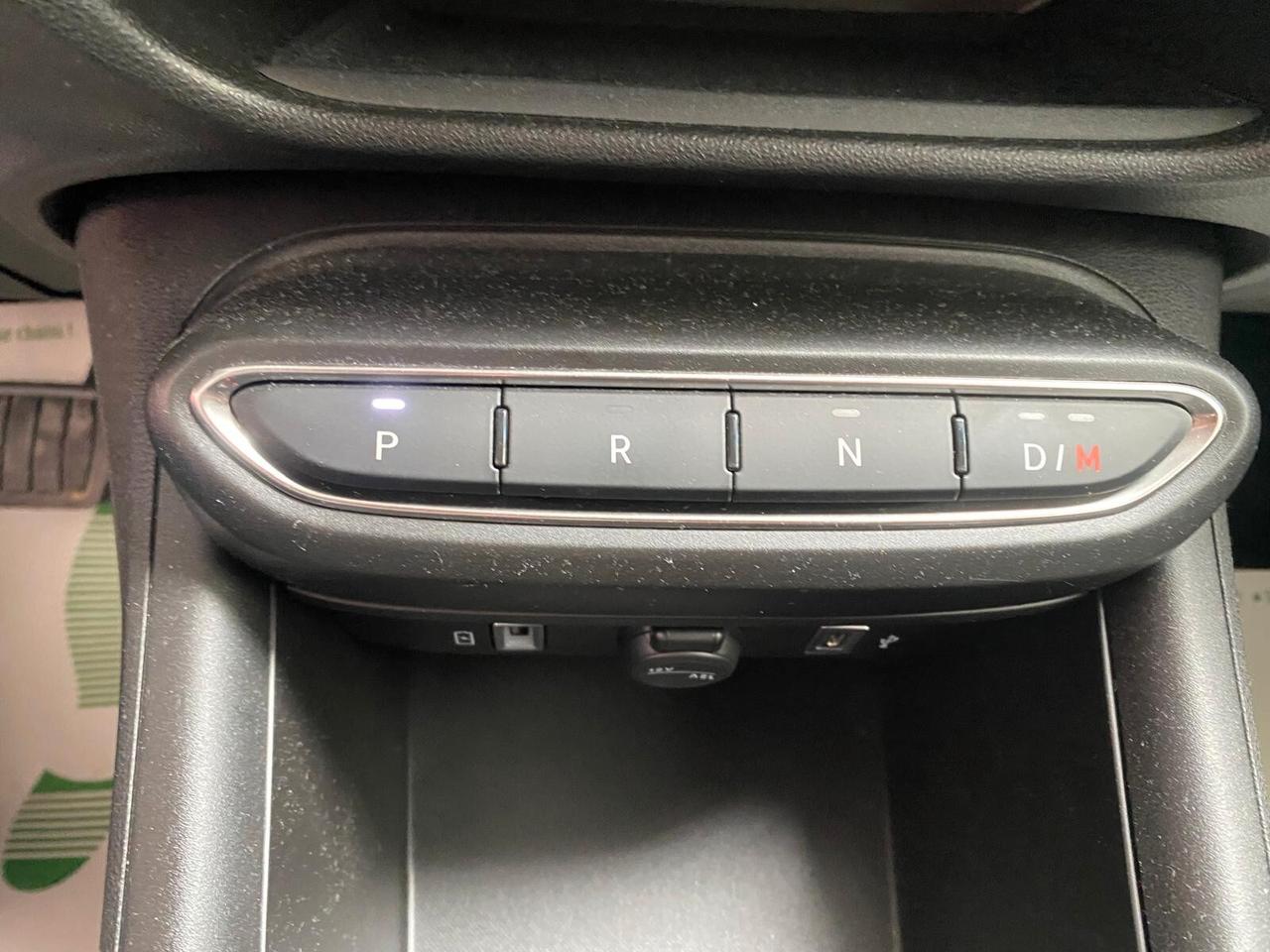 Fiat 600 Hybrid 100 CV DCT MHEV La Prima