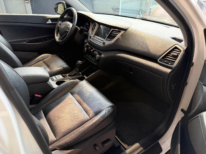 HYUNDAI Tucson 2ª serie Tucson 1.7 CRDi DCT XP...