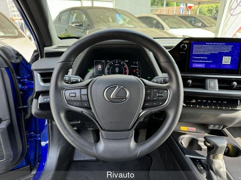 Lexus UX Hybrid Design