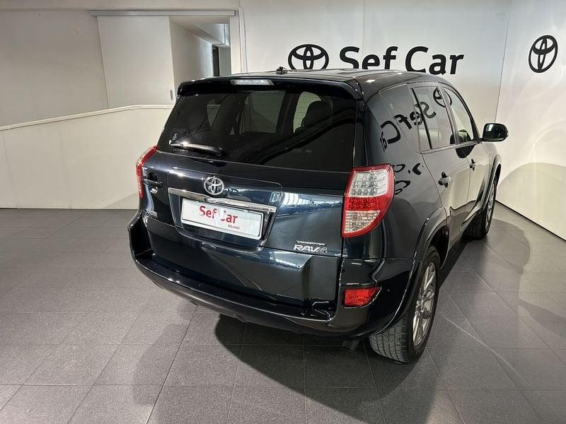 Toyota RAV4 RAV4 Crossov. 2.2 D-Cat A/T 150 CV Style + NAVIGATORE