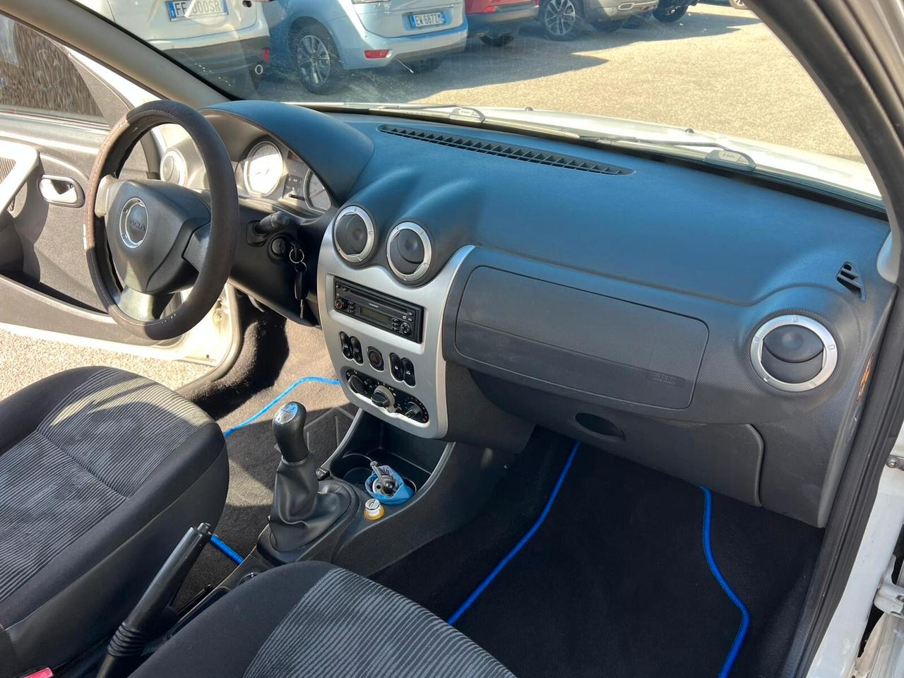 Dacia Sandero 1.4 8V GPL Lauréate