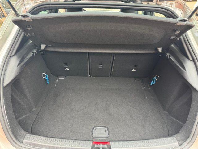 MERCEDES-BENZ A 180 Automatic Sport