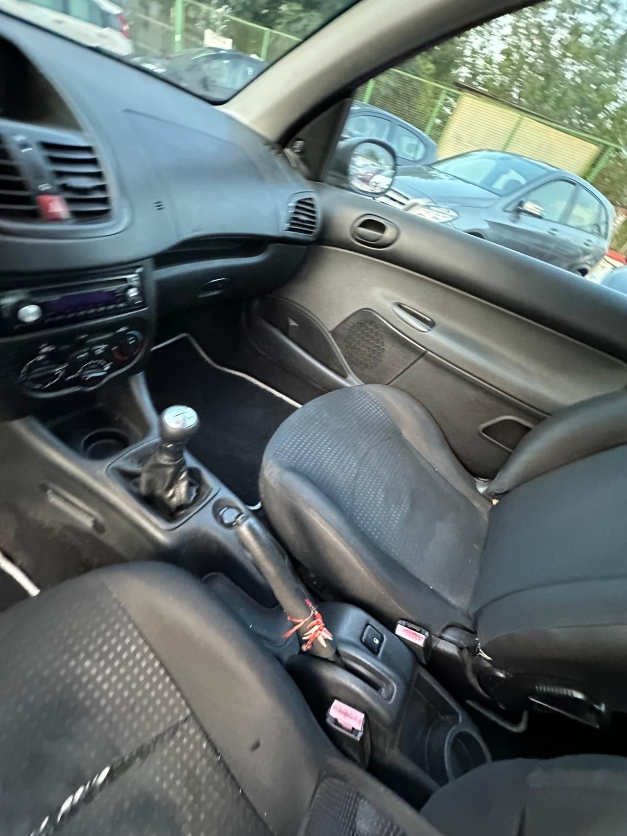 Peugeot 206 Plus 1.1 60CV 3p. Energie