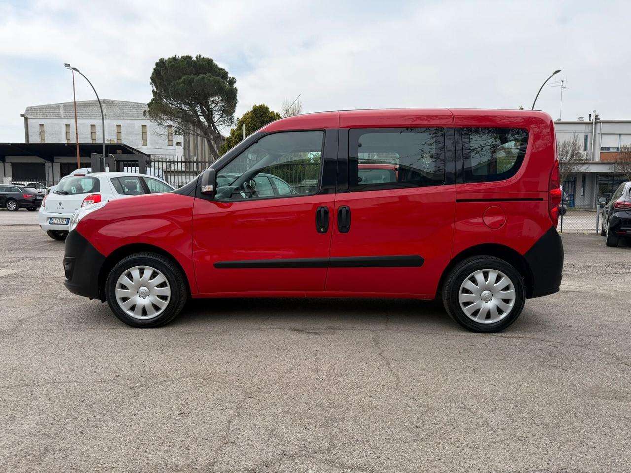 Opel Combo 1.4 Turbo EcoM 120CV Metano Cosmo
