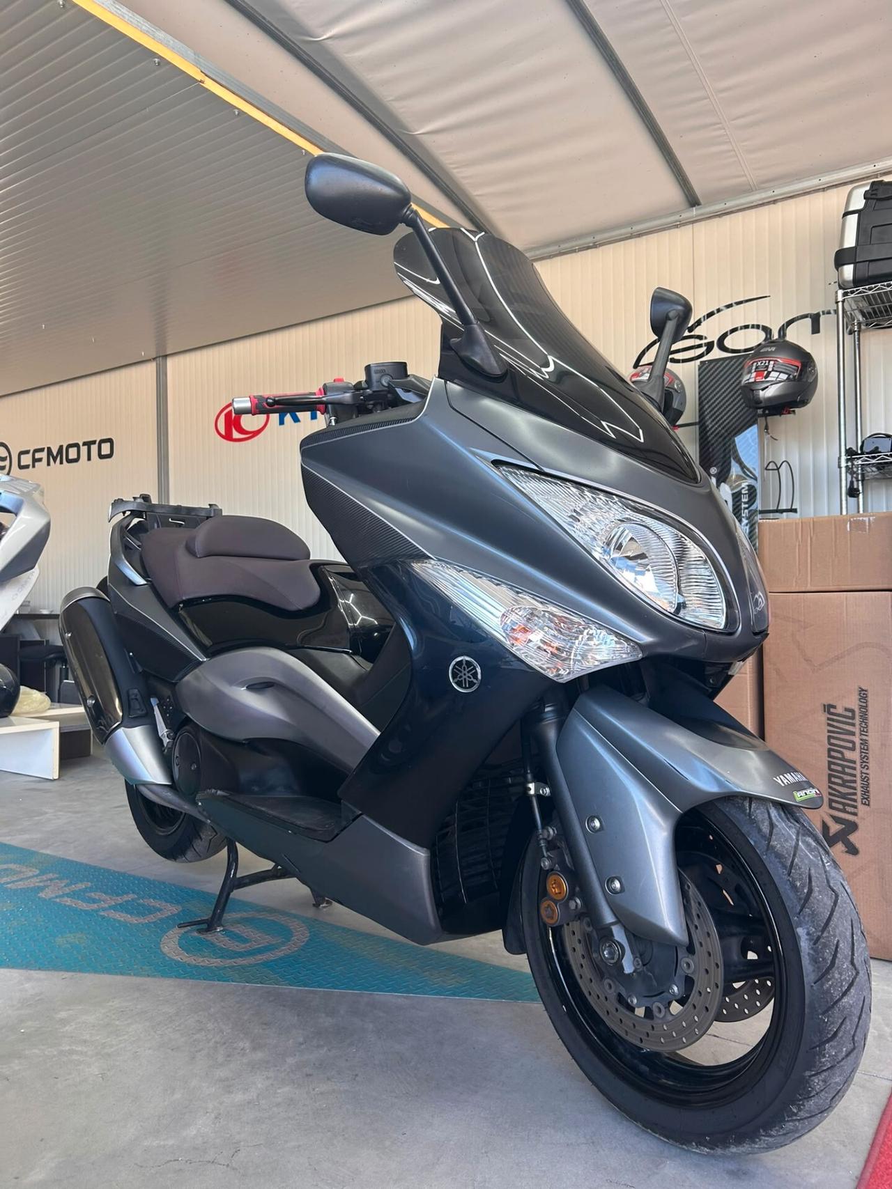Yamaha T Max 500