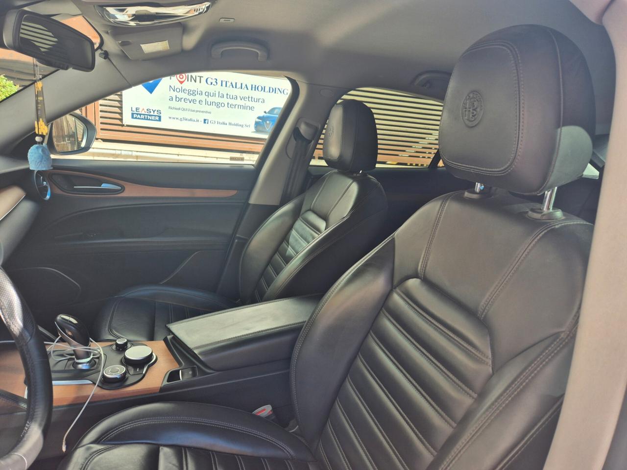 Alfa Romeo Stelvio 2.2 Turbodiesel 210 CV AT8 Q4 Super