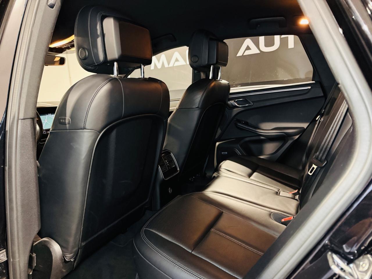 Porsche Macan 2.0 BENZINA*245 CV*SCARICHI*