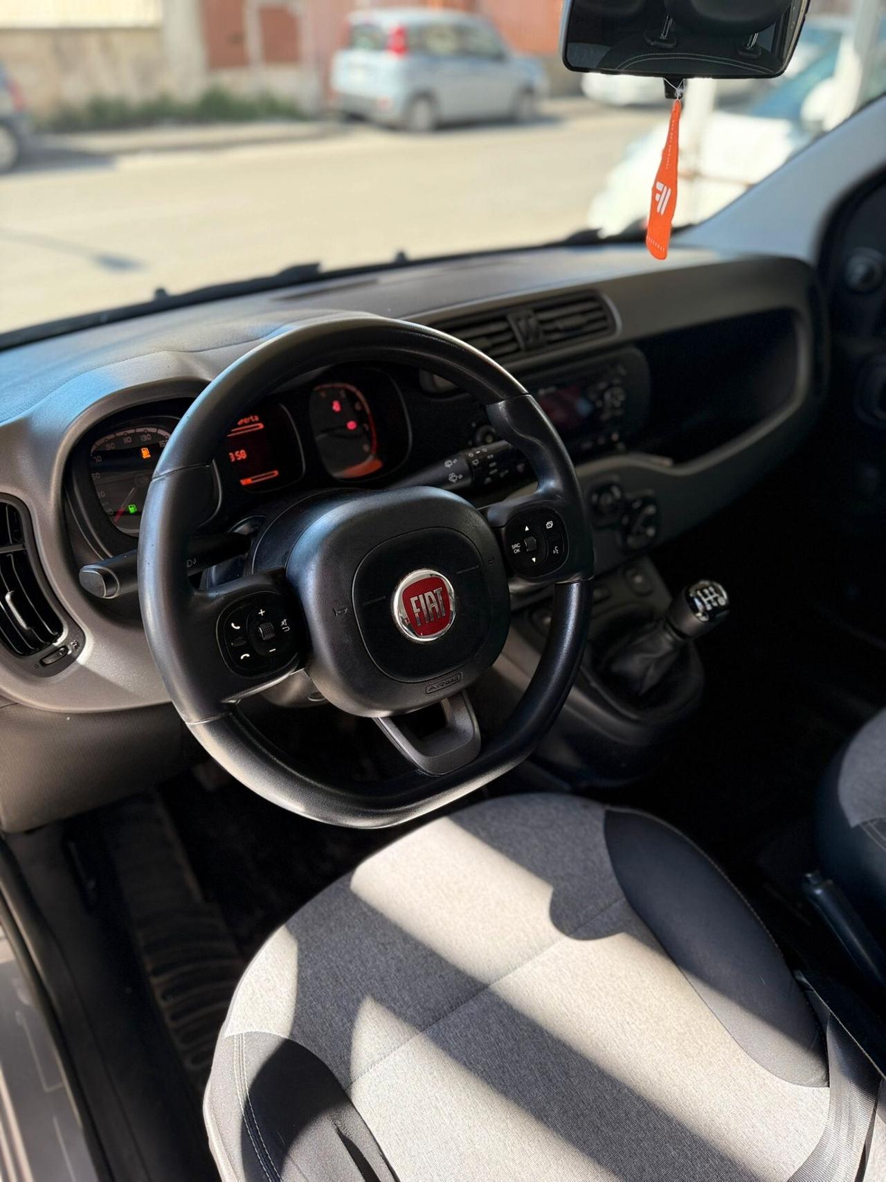 Fiat Panda 0.9 TwinAir Turbo Natural Power Lounge