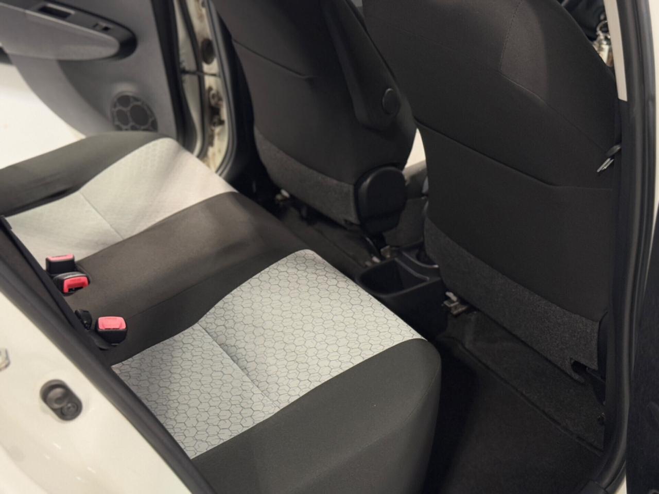 Toyota Yaris 1.4 D-4D 5 porte Active