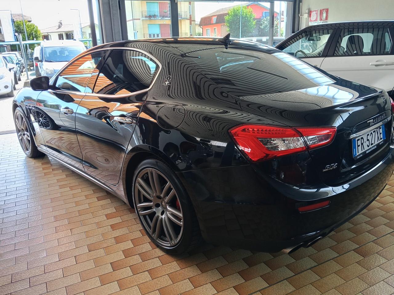 Maserati Ghibli V6 430 CV Q4 Granlusso