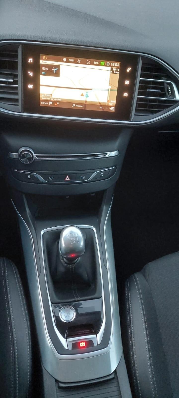 Peugeot 308 BlueHDi 130 S&S SW Allure