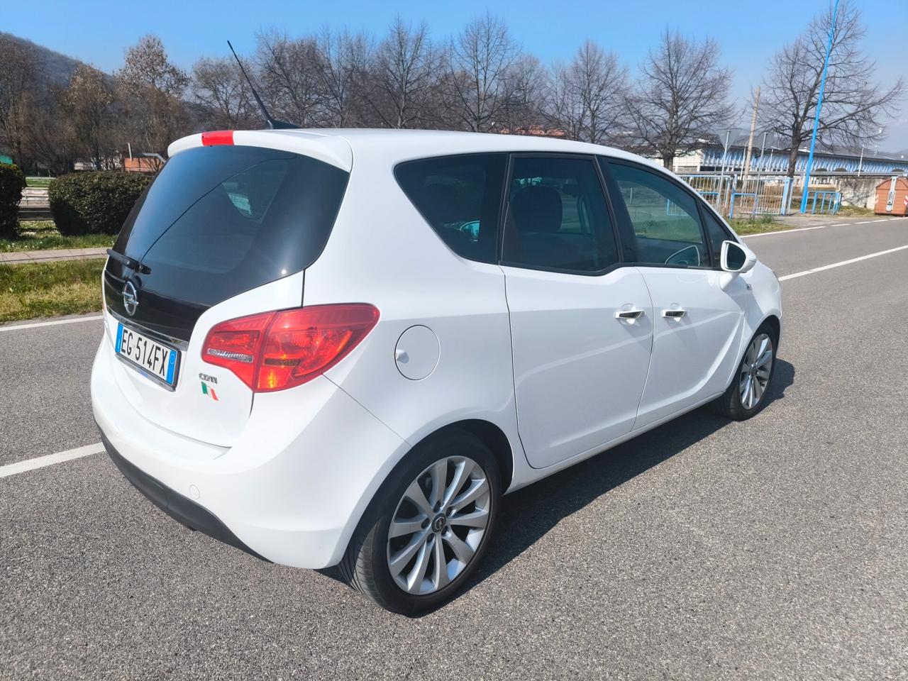 OPEL MERIVA 1,6 CDTI- CAMBIO AUTOMATICO- KM120000