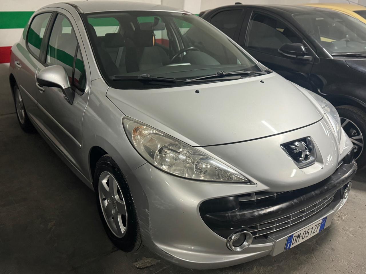 Peugeot 207 1.4 VTi 95CV 5p. Energie
