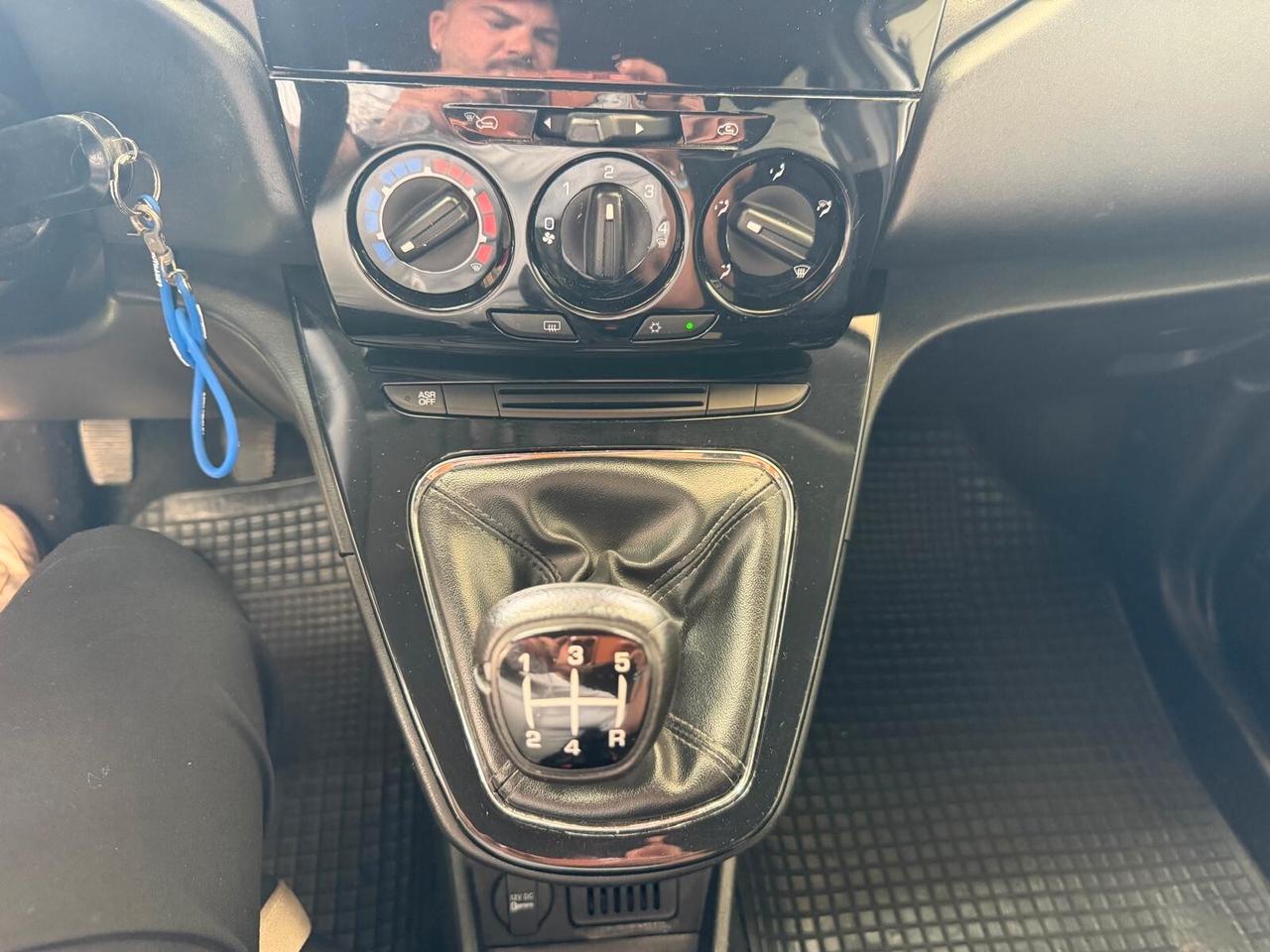 LANCIA YPSILON 1.3 MULTIJET 95CV