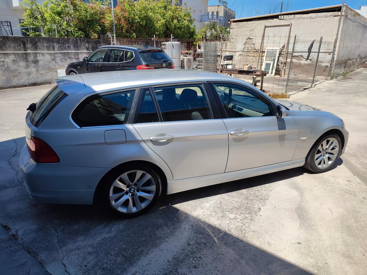 Bmw 318 318d 2.0 143CV cat Touring Futura