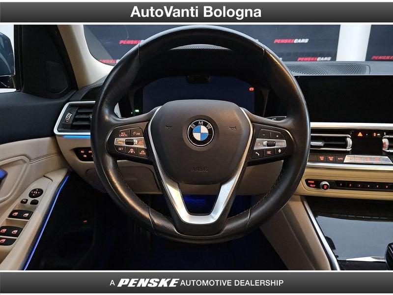 BMW Serie 3 320d Touring mhev 48V xdrive Luxury auto
