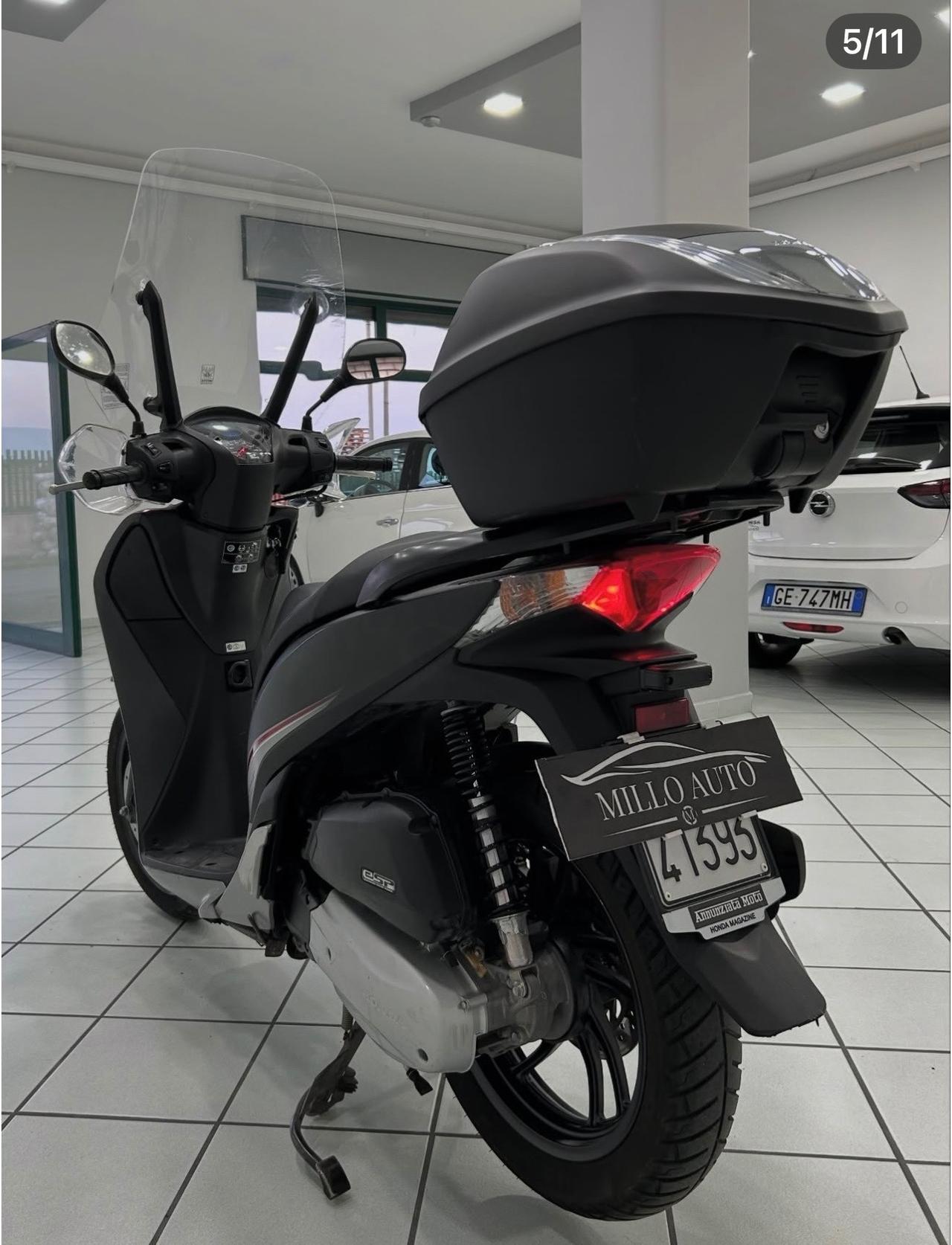 Honda SH 125 Sport