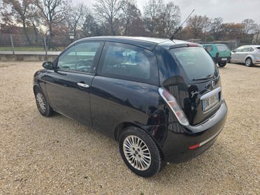 Lancia Ypsilon 1.2 Argento 44kw benzina