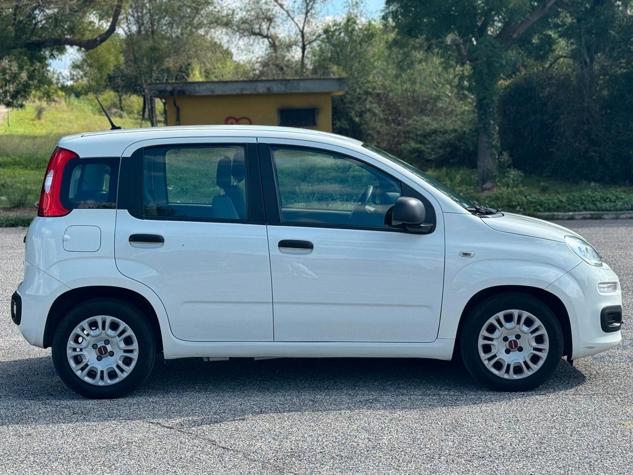 Fiat Panda 1.0 HYB Easy -NESSUN VINCOLO DI FINANZIAMENTO-