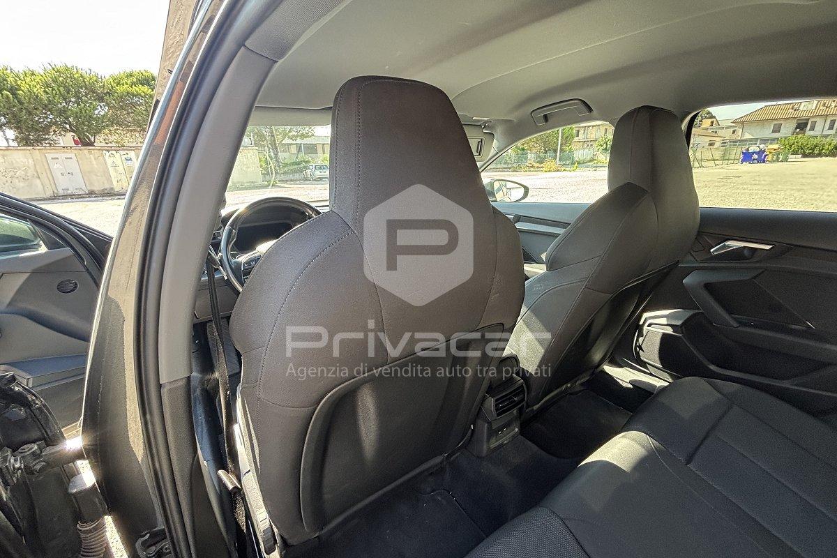 AUDI A3 Sedan 35 TDI S tronic S line edition