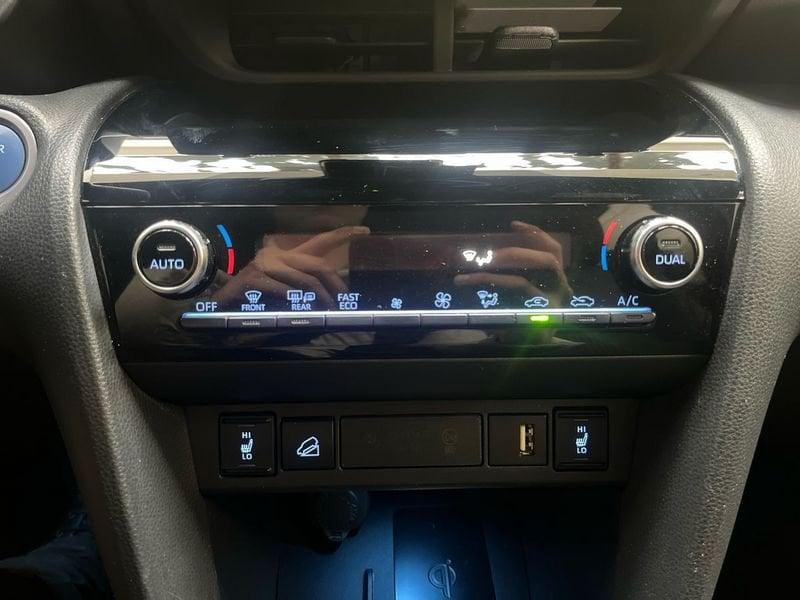 Toyota Yaris Cross 1.5H (116 CV) E-CVT Adventure AWD-i