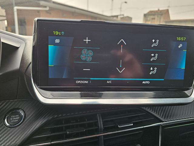 PEUGEOT 2008 motore elettrico 136 CV GT