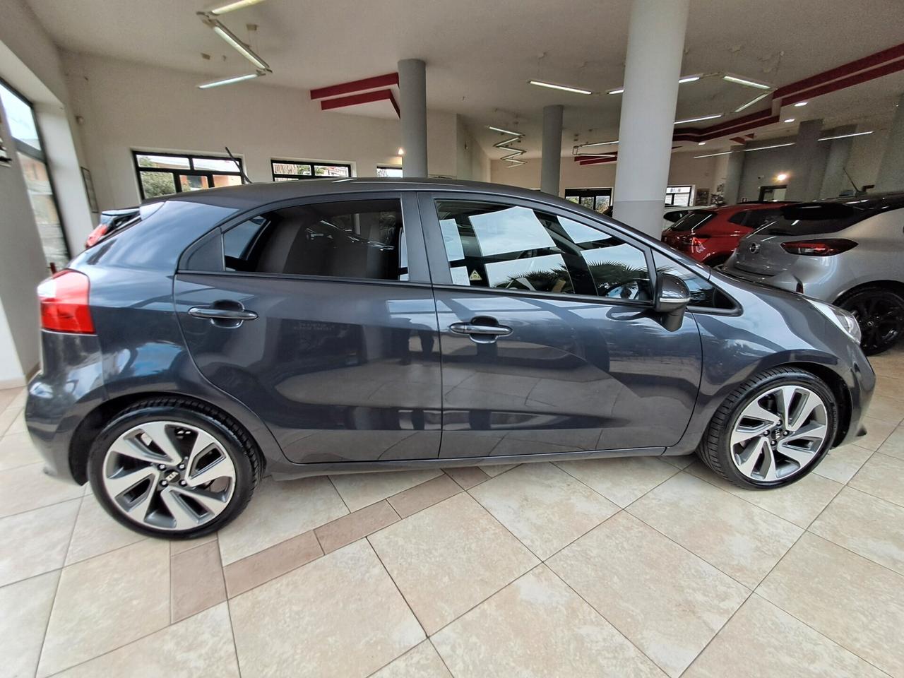 Kia Rio 1.4 CRDi 5p. Cool Collection
