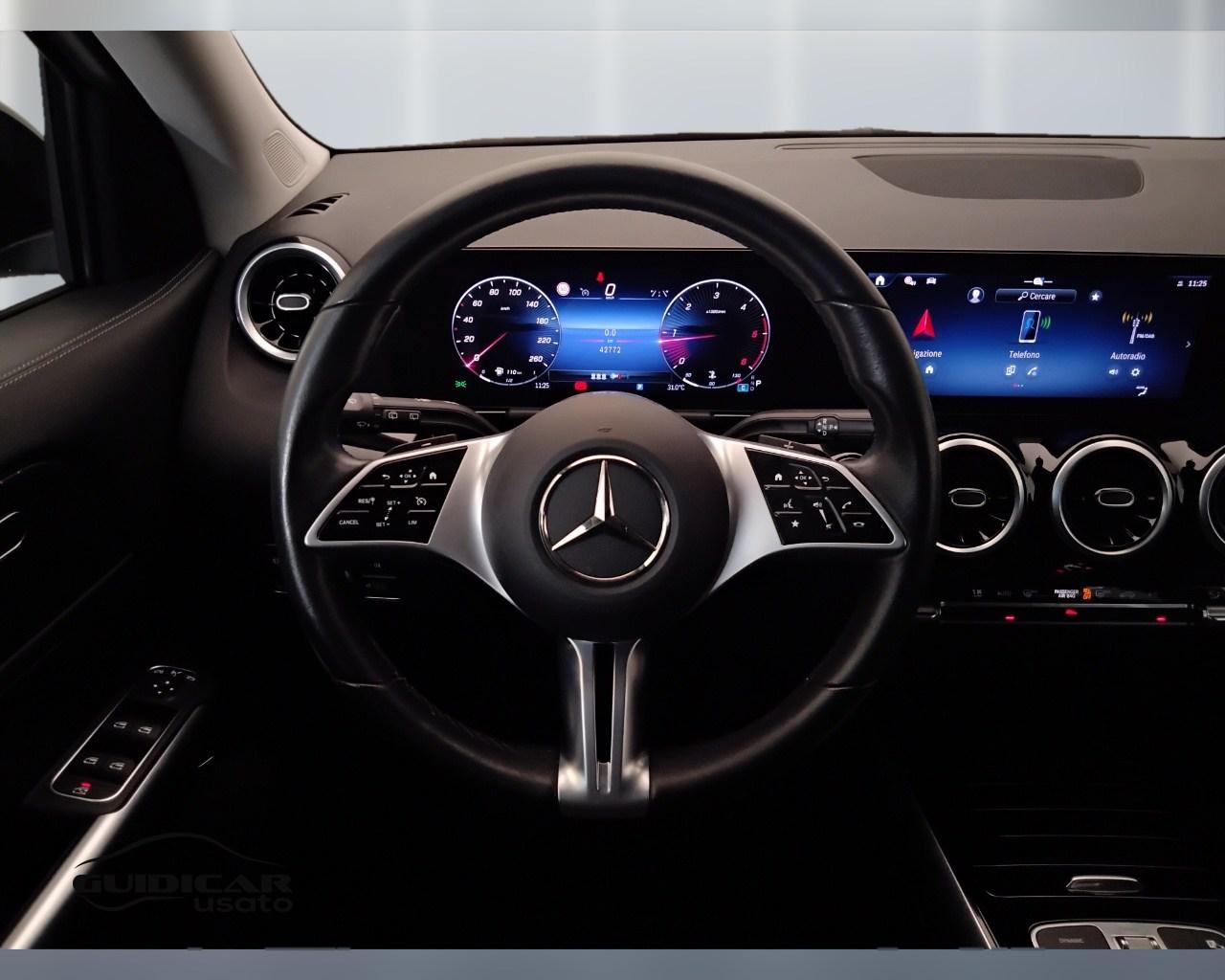 Mercedes-Benz GLA-H247 2023 - GLA 180 d Progressive Advanced auto