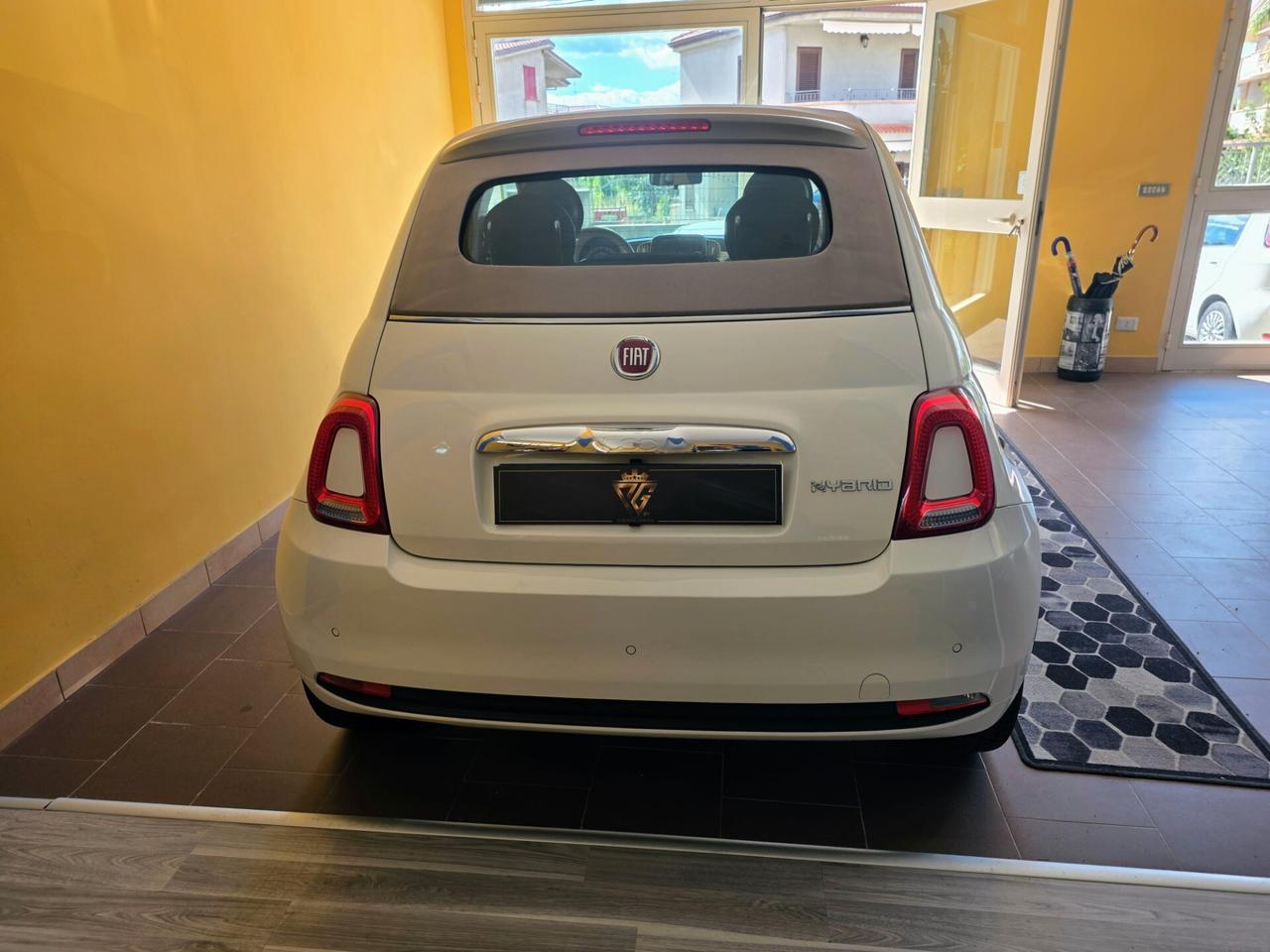 Fiat 500 C 1.0 Hybrid Star
