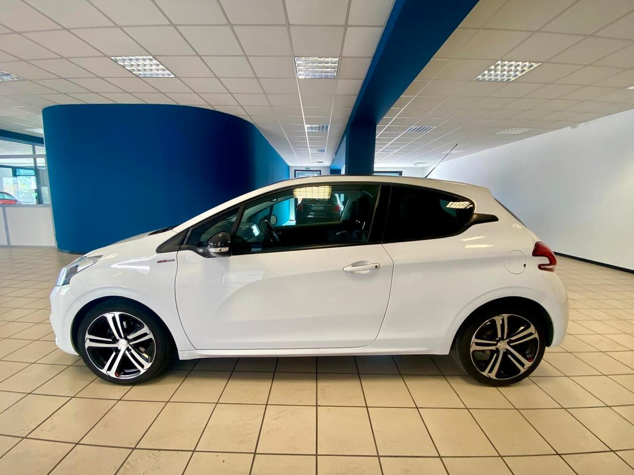 Peugeot 208 PureTech Turbo 110 S&S 3 porte GT Line
