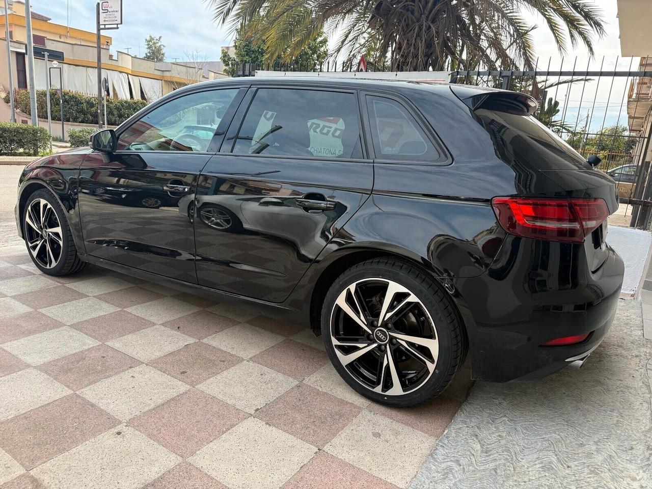 Audi A3 1.6 TDI 116 CV S tronic Sport