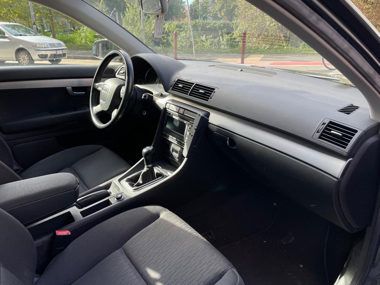 Audi A4 2.0 TDI 140cv/1PROP/GARANZIA 12 MESI