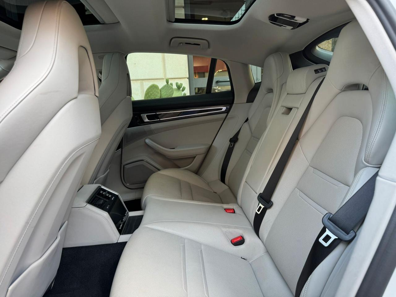Porsche Panamera 2.9 4 E-Hybrid 330CV + TETTO APRIBILE