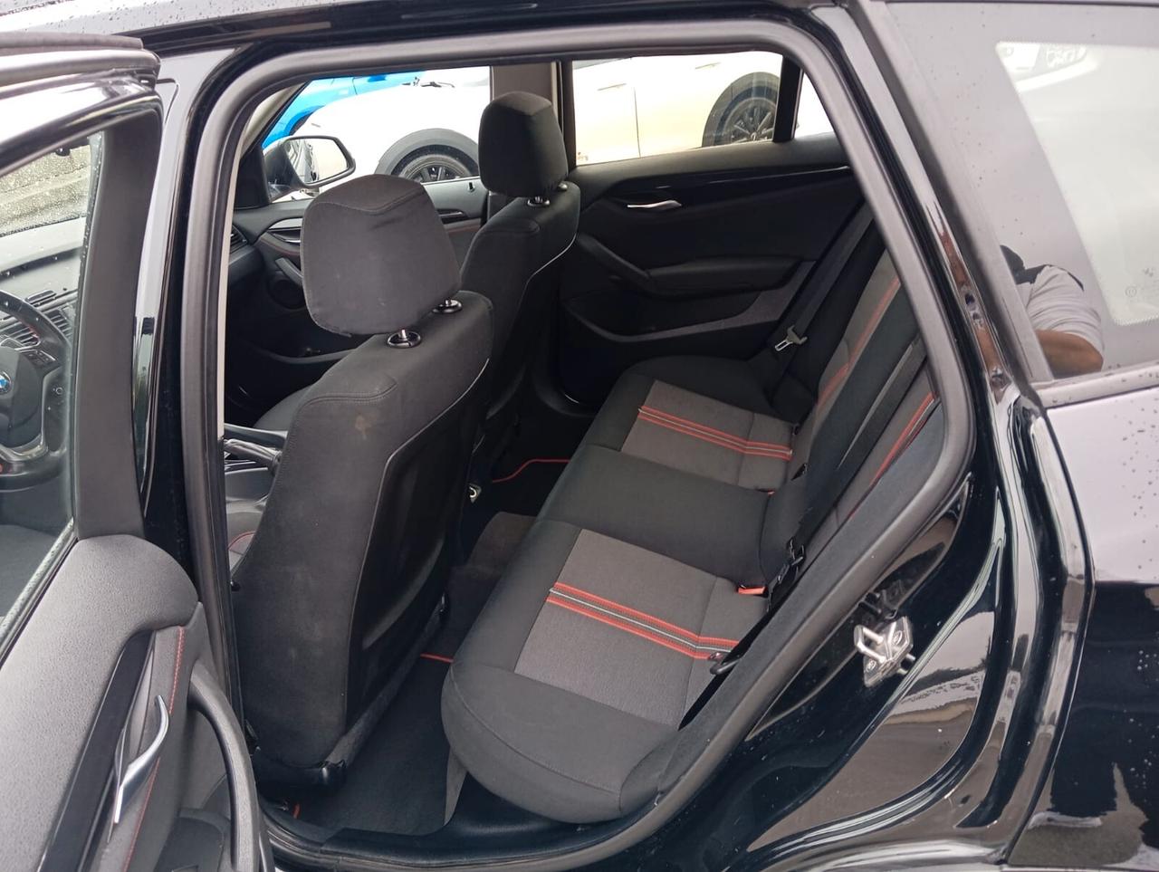 X1 xDrive20d Sport Line " INTROVABILE"