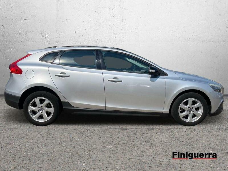 Volvo V40 Cross Country V40 Cross Country D2 1.6 Momentum