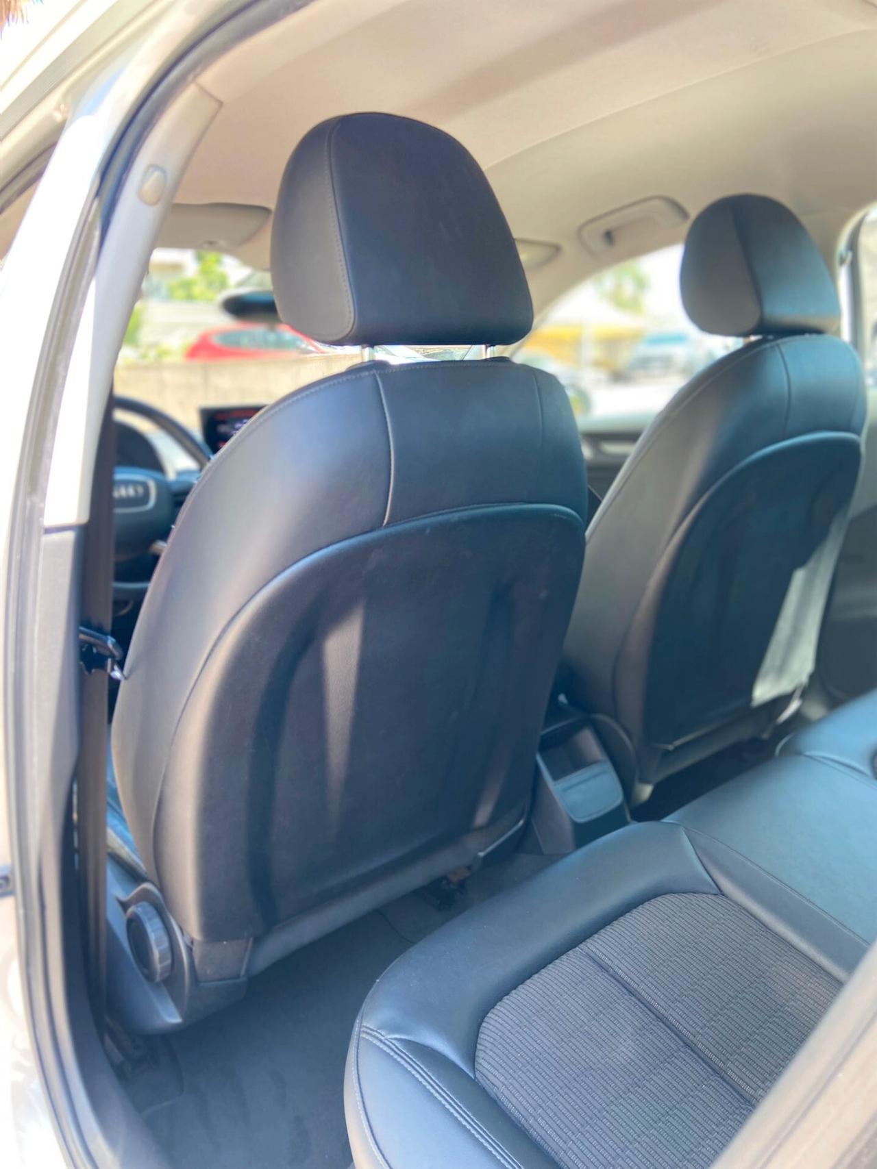 Audi A3 Sportback 1.6 tdi 105cv (77kw) Ambition