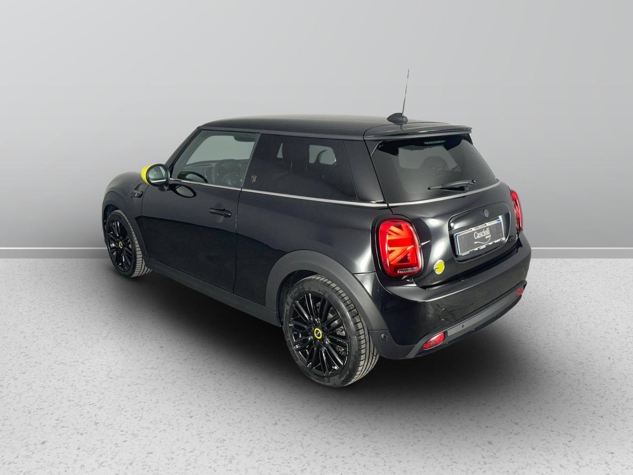 MINI Mini F56 2021 Full Electric - Mini 3p Cooper SE Yours auto