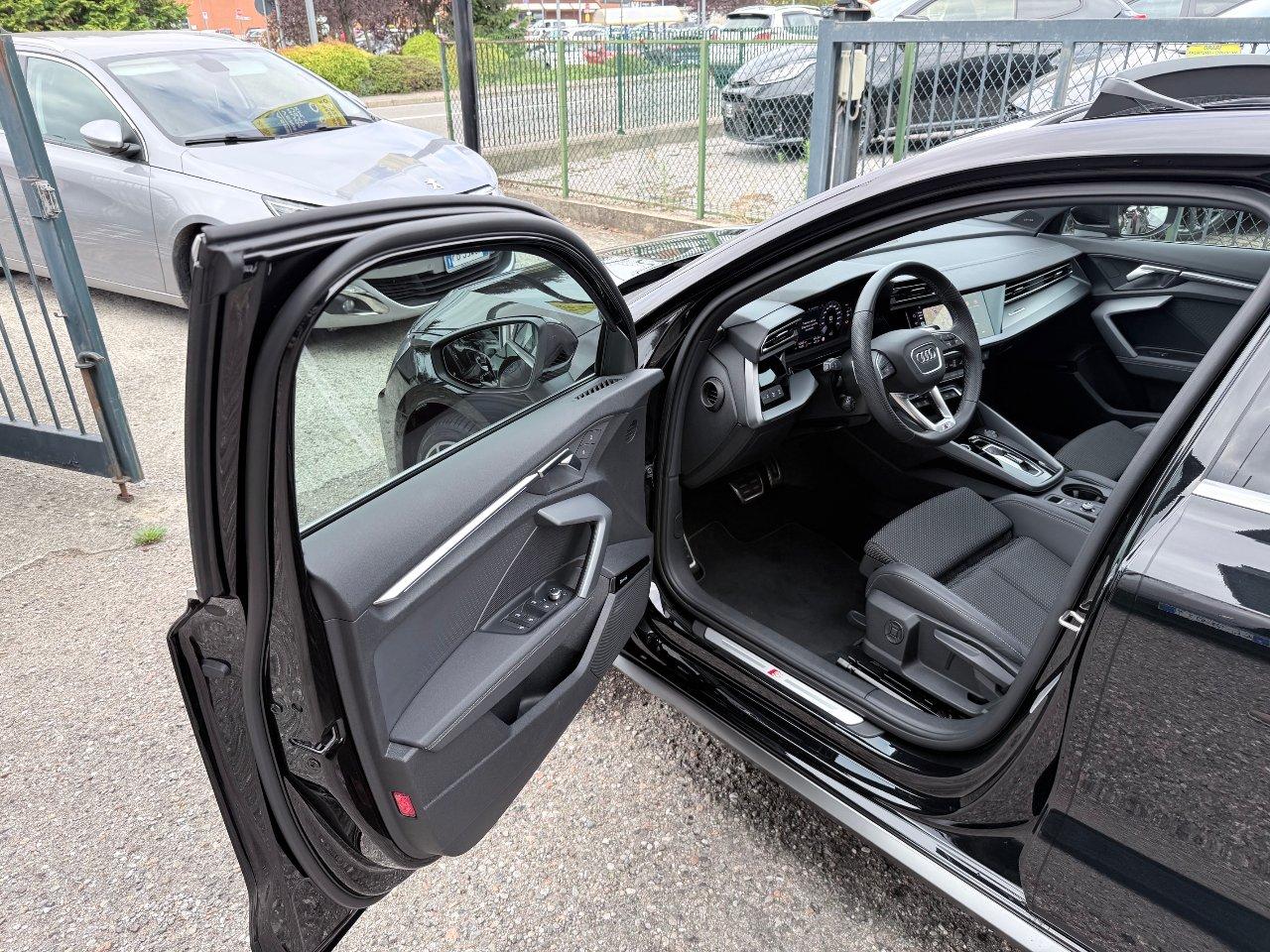 Audi A3 Sportback 2.0 tdi S line edition 150cv s-tronic