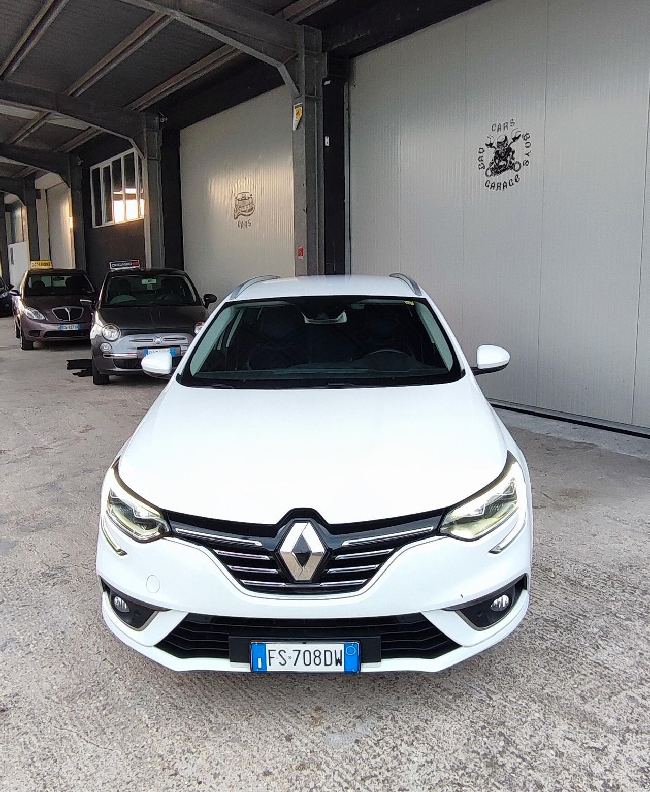 Renault Megane Mégane Sporter dCi 1,5d 110 CV Business, navigatore,led,pelle