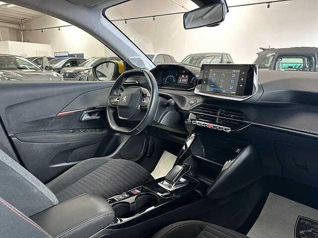 Peugeot 208 motore elettrico 136 CV 5 porte Active Pack