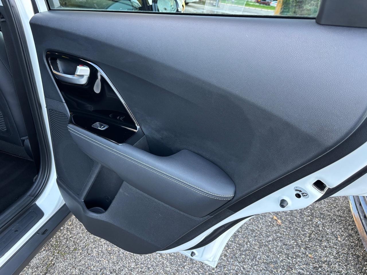 Kia Niro 1.6 GDi HEV Style Hybrid