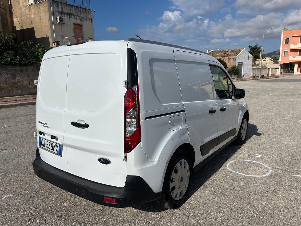 Ford Transit Connect 1.5 TDCi 120CV