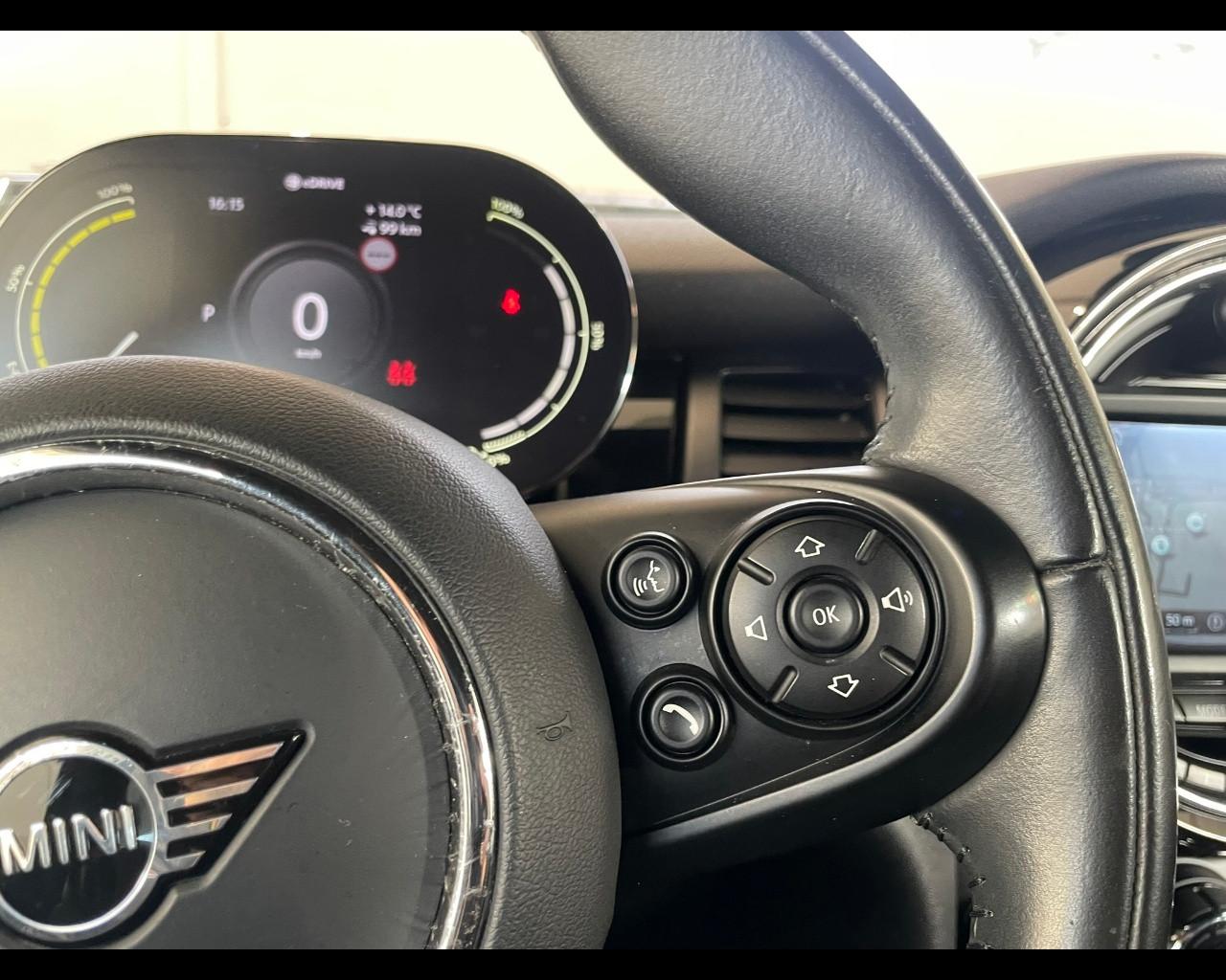 MINI Mini Full El. (F56) - Mini Cooper SE M