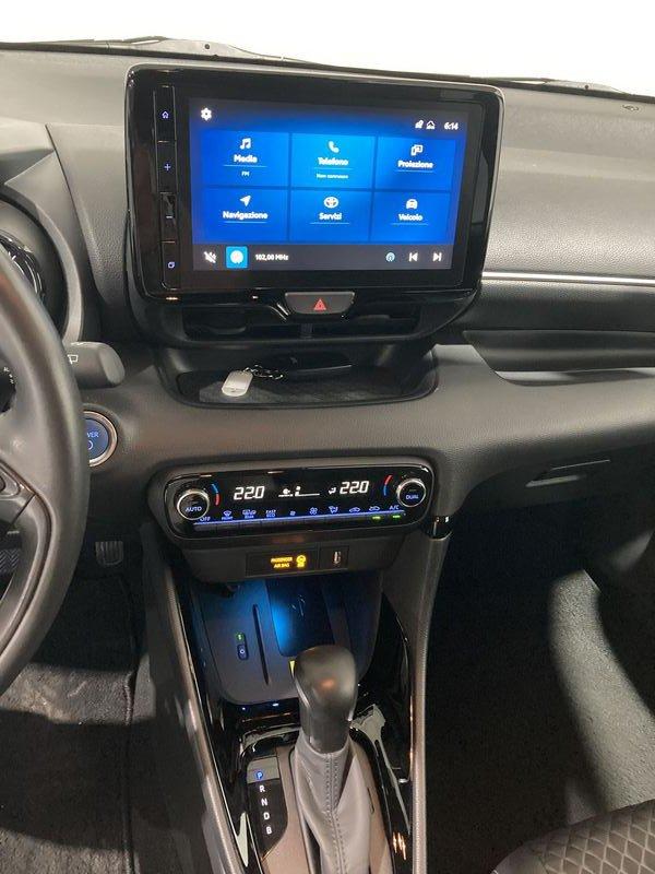 Toyota Yaris Hybrid Style MY22